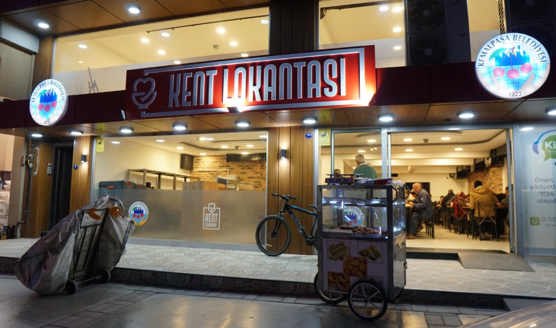 KEMALPAŞA’DA RAMAZAN MESAİSİ KEMALPAŞA’DA GÜVENLİ GIDA VE RAMAZAN DAYANIŞMASI; Kemalpaşa Belediyesi, dayanışma ve