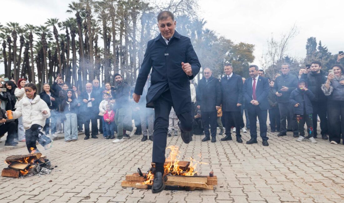 Bahar Bayramı İzmir’e çok yakıştı İzmir Büyükşehir Belediye Başkanı Dr. Cemil Tugay’ın öncülüğünde, 21 Mart