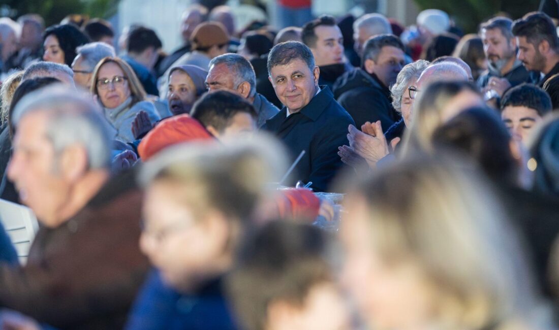 İzmir Büyükşehir Belediye Başkanı Dr.
