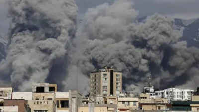 İran Cumhurbaşkanı Mesud Pezeşkiyan’ın yardımcısı İsmail Sekab İsfahani, İsrail ve Körfez ülkelerindeki