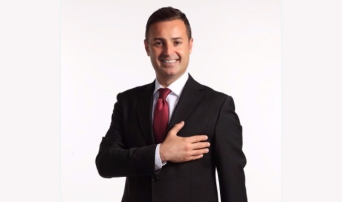 Balıkesir Büyükşehir Belediye Başkanı Ahmet Akın, Ramazan Bayramı dolayısıyla bir