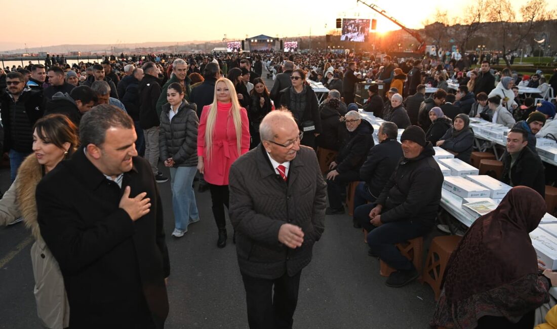 Süleymanpaşa Belediyesi tarafından bin aydan daha hayırlı olan Kadir Gecesi