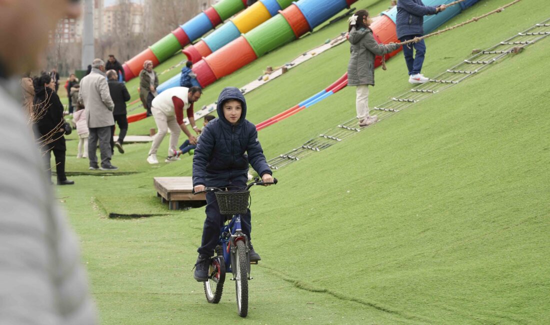 BAŞKENTLİLER BAYRAMIN TADINI BÜYÜKŞEHİR’İN PARKLARINDA ÇIKARDI ATATÜRK ÇOCUKLARI DOĞAL YAŞAM PARKI BAŞKENTLİ MİNİKLERİN GÖZDESİ OLDU