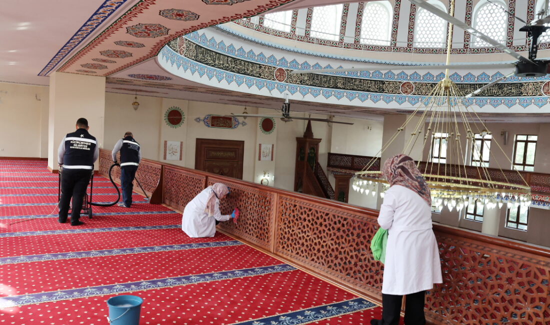 KÜÇÜKÇEKMECE RAMAZAN BAYRAMI’NA HAZIR KÜÇÜKÇEKMECE BELEDİYESİ’NDEN BAYRAM HAZIRLIKLARI Küçükçekmece Belediyesi, yaklaşan Ramazan Bayramı öncesi