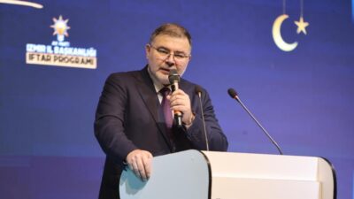 AK Parti İzmir İl Başkanı Bilal Saygılı, 10 yıldır tamamlanamayan
