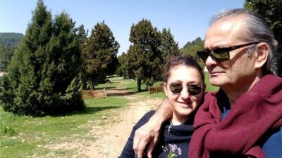 Teleferik ile yaklaşık 1500 metreye doğru yükselmeye başladık. Kışın ayrı