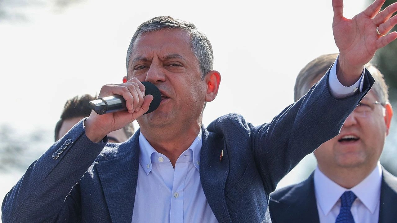 Özgür Özel, gözaltına alınan Uşak Belediye Başkanı Özkan Yalım’la ilgili