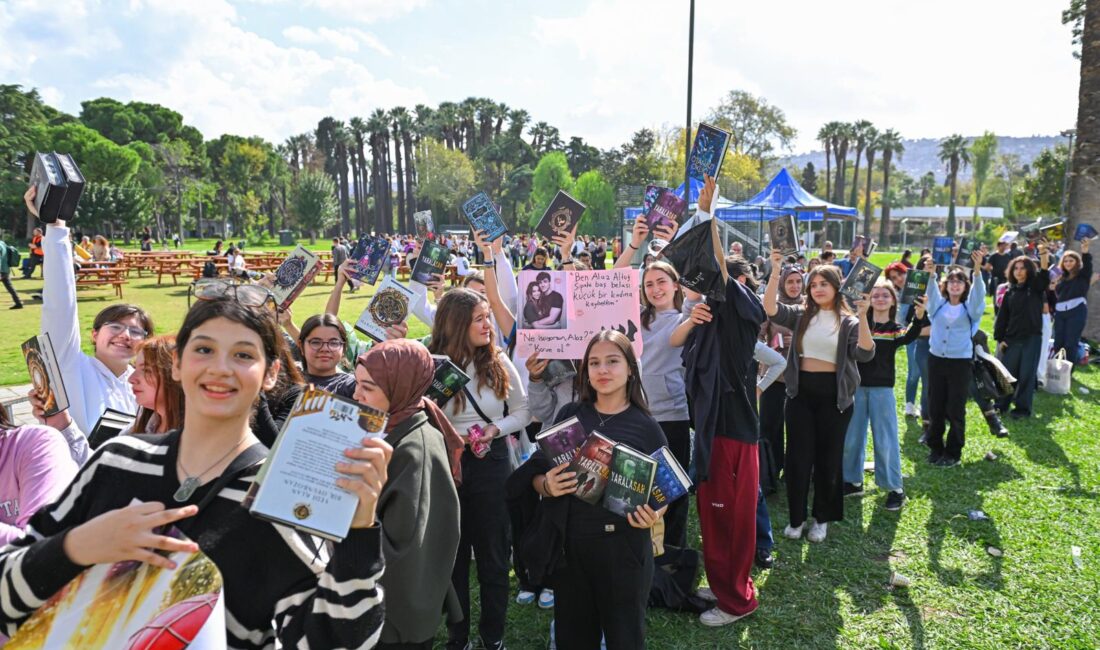 İzmir Büyükşehir Belediyesi ev sahipliğinde, İZFAŞ ve TACT Fuarcılık iş