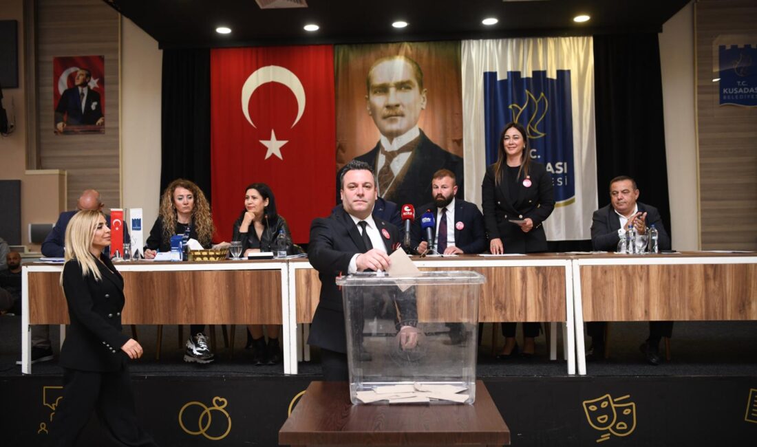 KUŞADASI BELEDİYESİ MECLİSİ’NDE OLAĞAN ÜSTÜ
