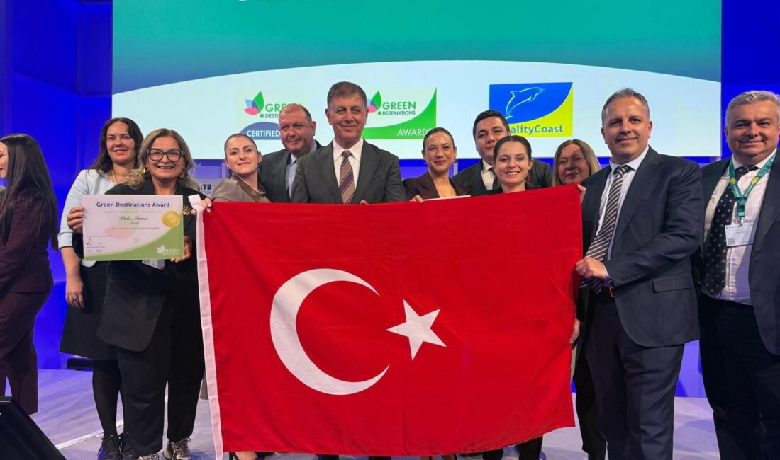 İzmir Büyükşehir Belediyesi hayata geçirdiği projeler, uluslararası iş birlikleri ve