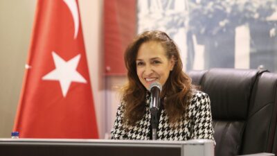 Karşıyaka Belediyesi’nin 2025 faaliyet raporu meclisten geçti! Başkan Yıldız Ünsal,