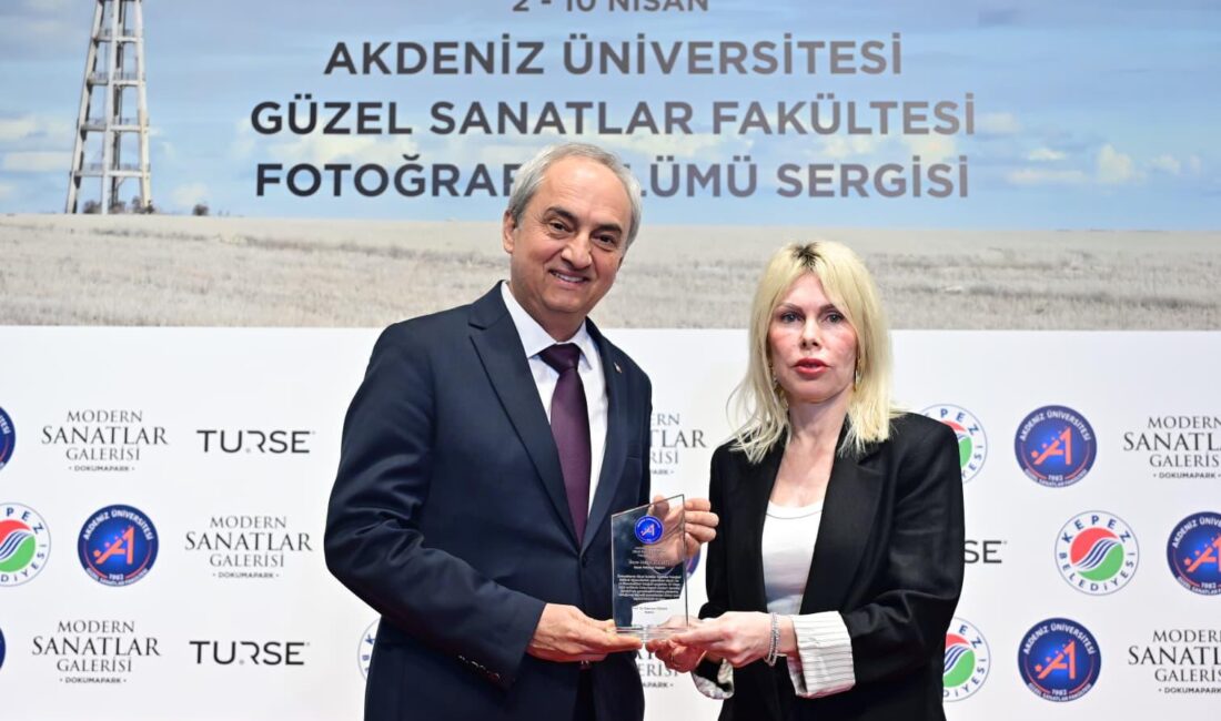 Akdeniz Üniversitesi Güzel Sanatlar Fakültesi Fotoğraf Bölümü’nün geleneksel hale gelen