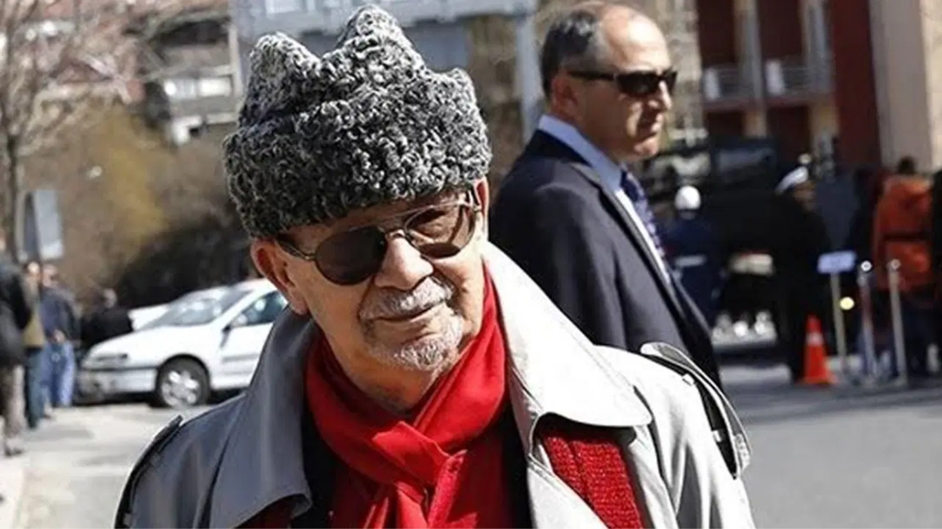 Son dakika haberi... Türk araştırmacı, akademisyen Yalçın Küçük, 87 yaşında