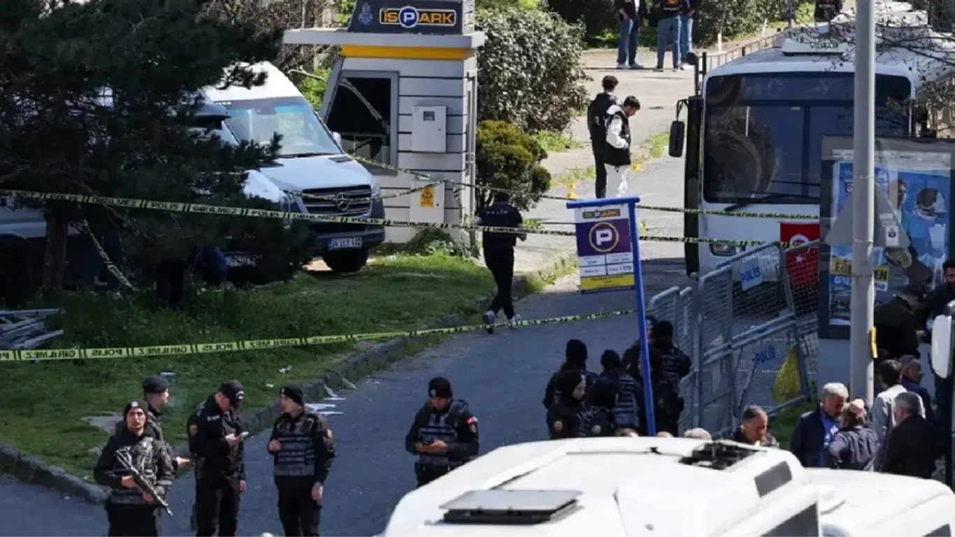 Beşiktaş’ta İsrail Konsolosluğu önünde yaşanan silahlı saldırıya ilişkin soruşturmada çember