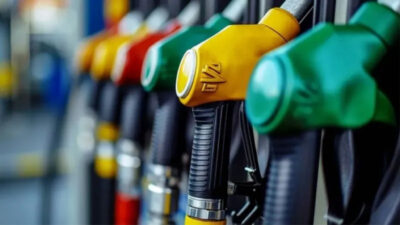 Dalgalanan petrol fiyatları akaryakıt tabelasını yeniden değiştiriyor. Motorin ve benzinde