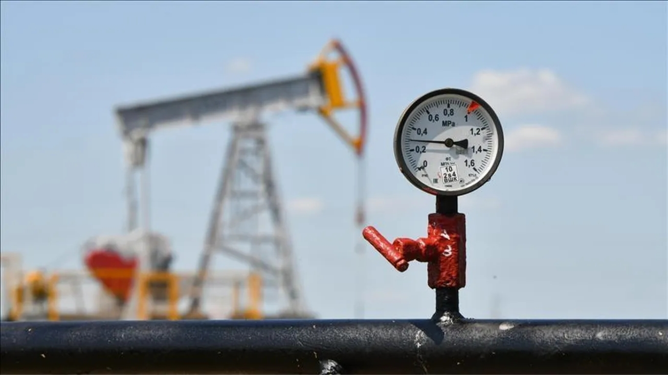 Brent petrolün 100 doların üzerine çıkmasıyla birlikte iç piyasada akaryakıt