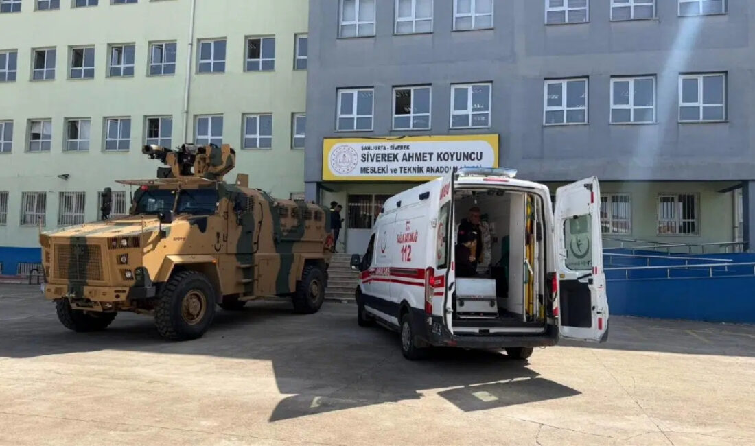 Son dakika haberi... Şanlıurfa’nın Siverek ilçesinde bir lisede yaşanan silahlı