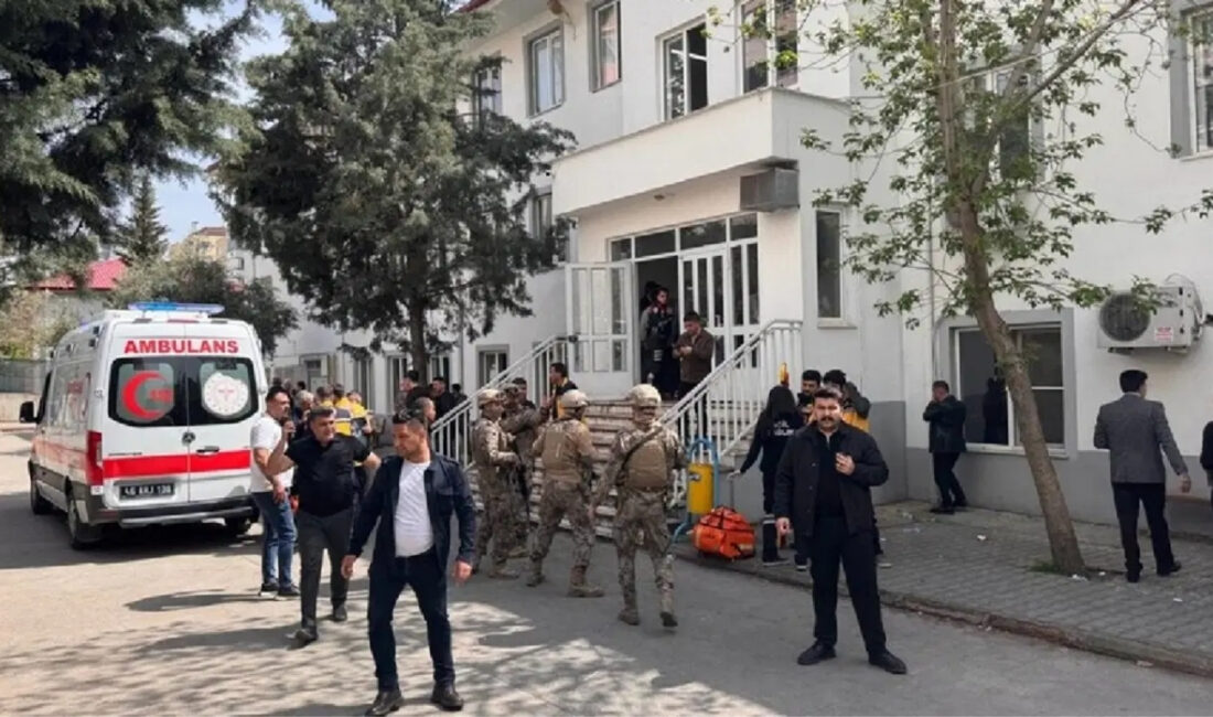 Kahramanmaraş’ta Ayser Çalık Ortaokulu’nda yaşanan silahlı saldırının ardından yaralanan 8