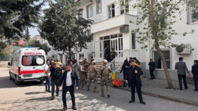 Kahramanmaraş’ta Ayser Çalık Ortaokulu’nda yaşanan silahlı saldırının ardından yaralanan 8