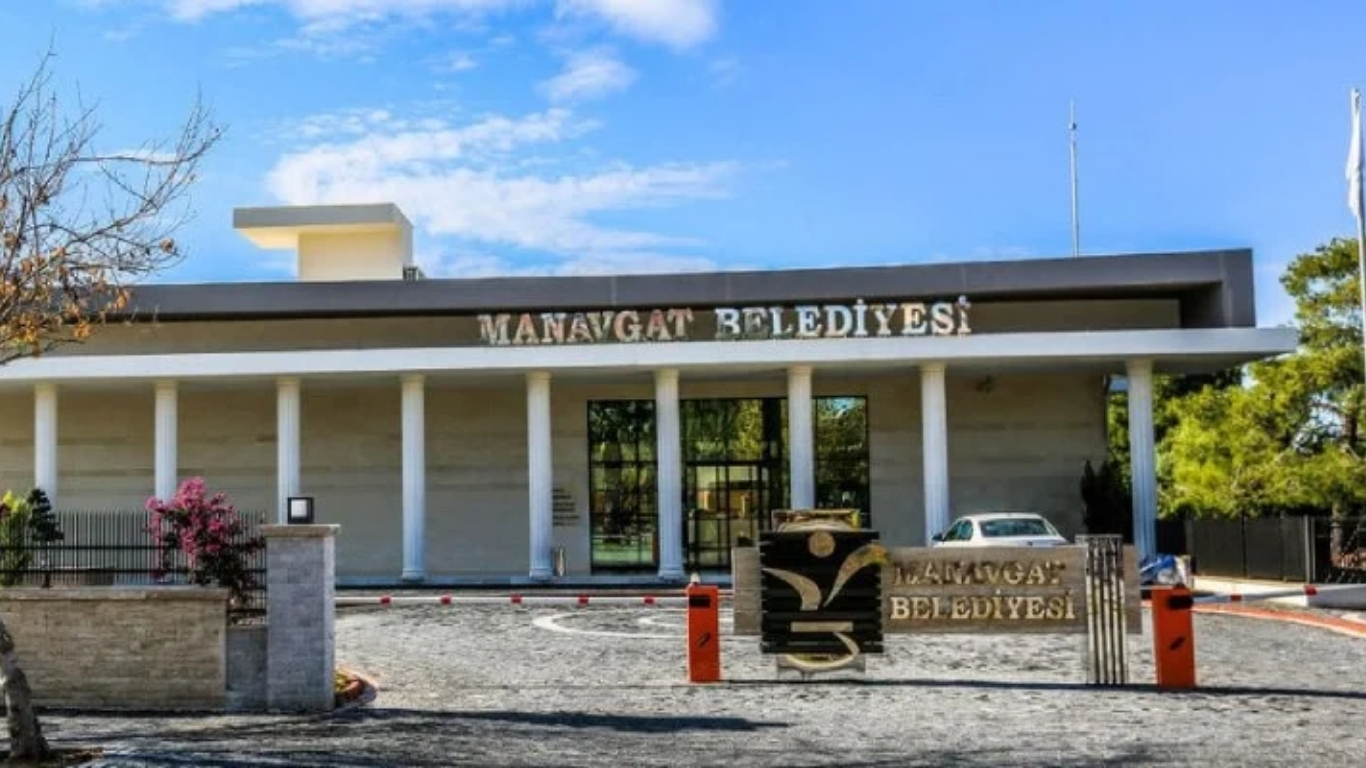 Son dakika gelişmesi... Manavgat Belediyesi’ne yönelik yürütülen soruşturmada yeni bir
