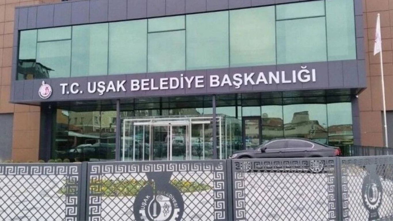 Uşak Belediyesi’ne yönelik rüşvet ve yolsuzluk soruşturmasında ikinci dalga operasyonda