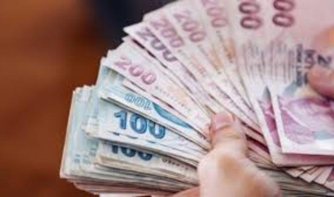 Faizlerde ibre tersine döndü! Bankalar oranları yükseltti, 32 günde 30
