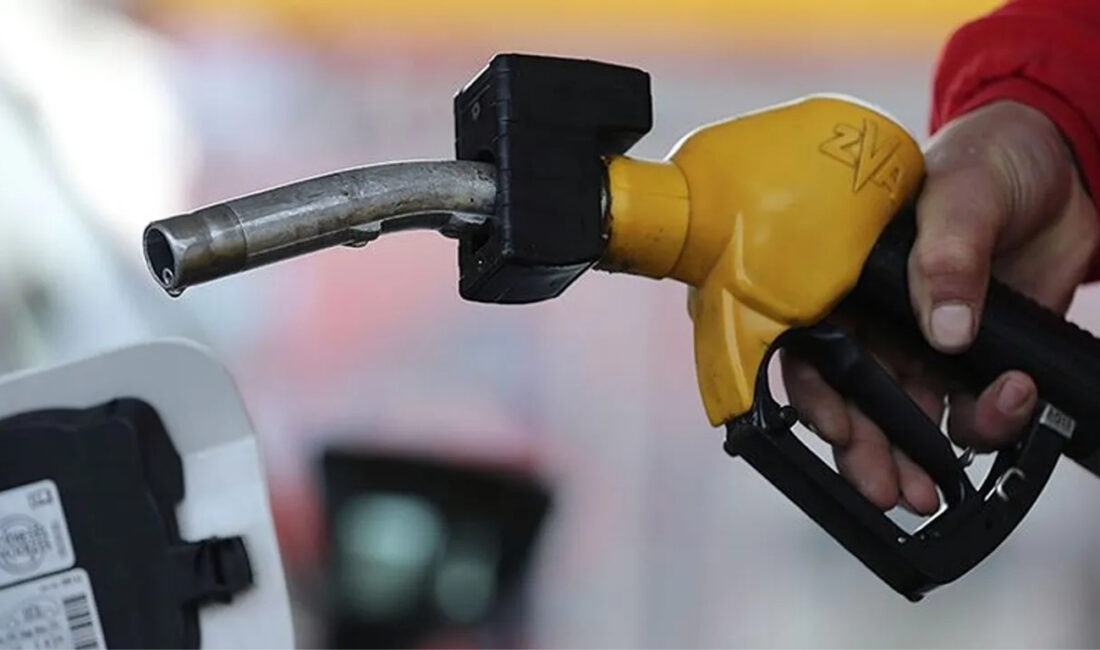 Petrol fiyatlarındaki dalgalanma akaryakıt tabelasını yeniden değiştirdi. Motorine yapılan 2
