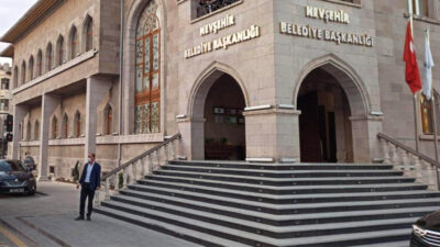 Nevşehir Belediyesi, kadınların spora katılımını artırmak amacıyla Kayaşehir Spor Salonu’nda