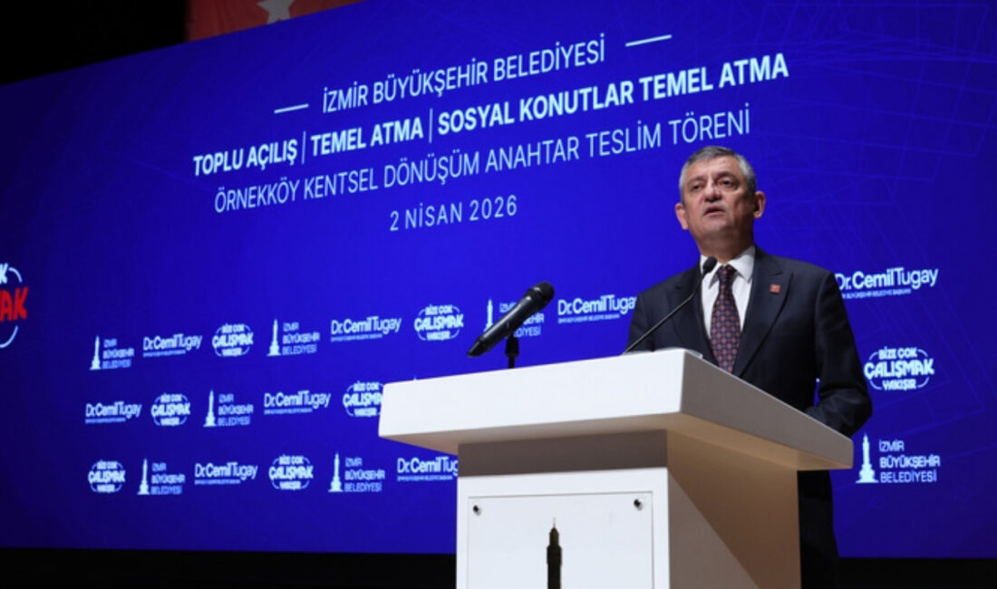 CHP Genel Başkanı Özgür Özel, İzmir’de yaptığı açıklamalarda hem iktidara