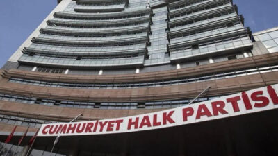 Özgür Özel başkanlığında Ankara’da toplanan CHP’li belediye başkanları, son dönemde