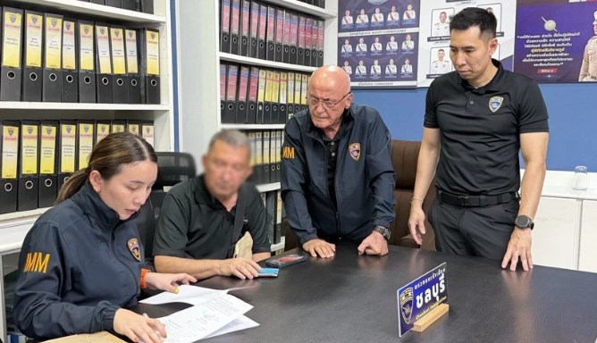 Türkiye'de 6 Şubat 2023'te meydana gelen depremlerde Adana'da yıkılan Sami
