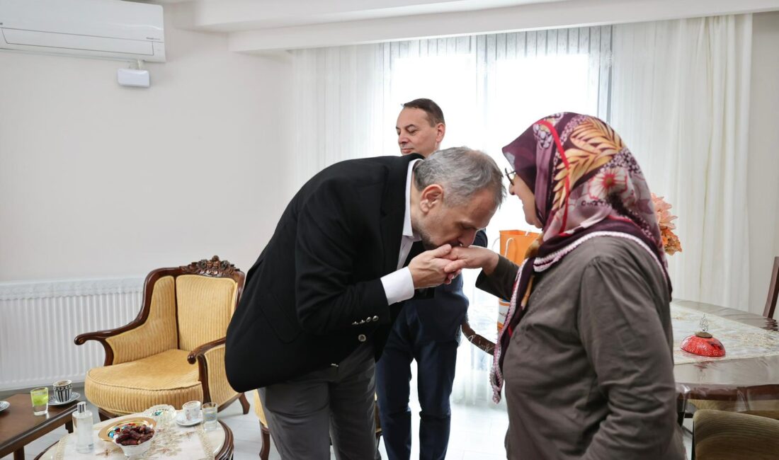 Bayrampaşa Belediye Başkan Vekili İbrahim Akın, Bayrampaşalı şehit Hava Pilot