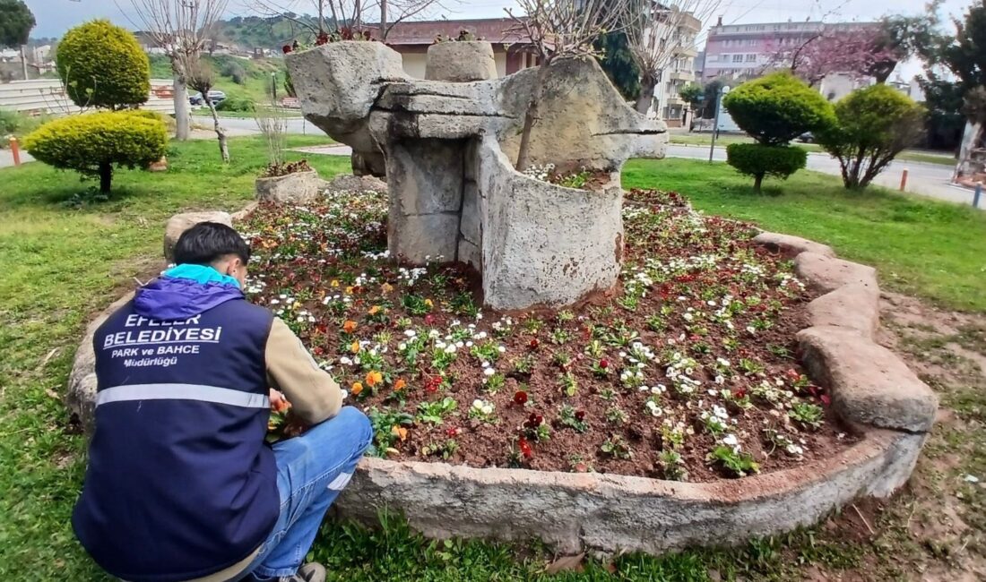 Efeler Belediyesi, ilçe genelindeki yeşil alanları çok daha modern, güvenli