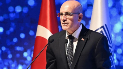 Hazine ve Maliye Bakanı Mehmet Şimşek, "Kredi derecelendirme kuruluşu Fitch,