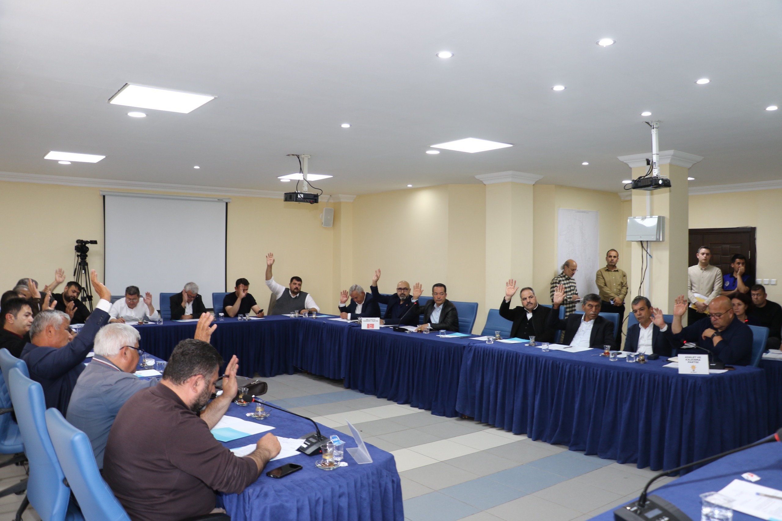 Kaş Belediyesi Mayıs Meclisi’nde mali hesaplardan imar planlarına kadar birçok