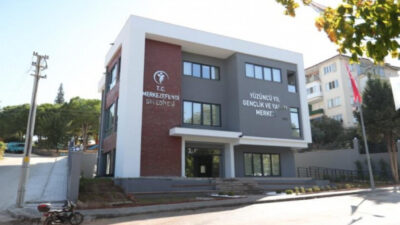 Son dakika haberi... Merkezefendi Belediyesi’ne yönelik operasyonda Başkan Yardımcısı Emrah