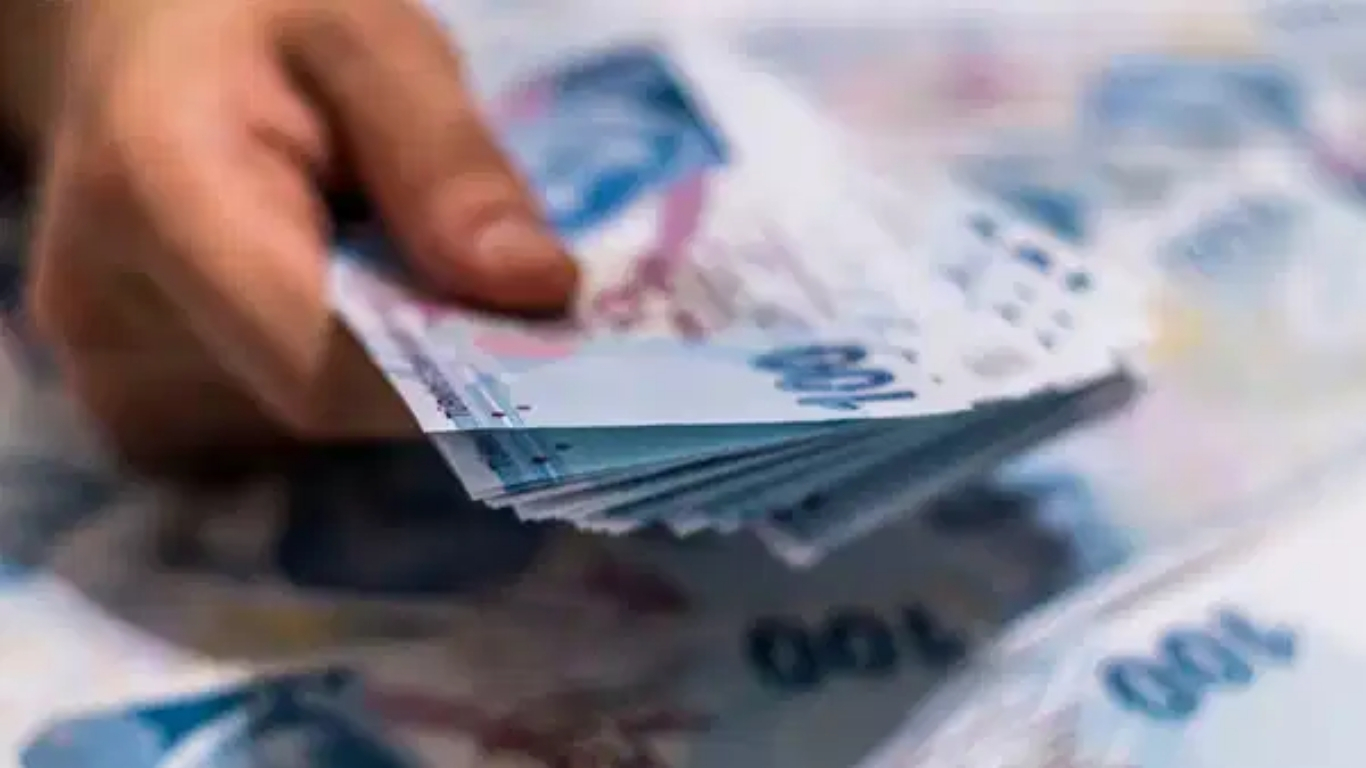 Temmuz ayında memur ve emekli maaşlarına yapılacak zam için yeni