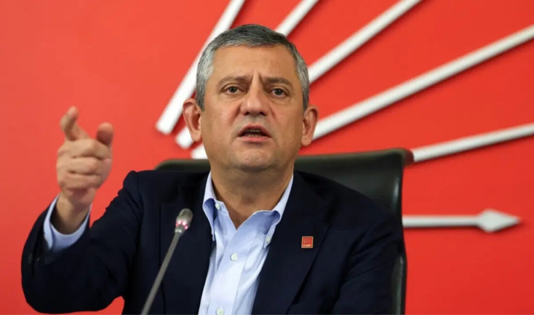 CHP’de “mutlak butlan” kararı sonrası siyasi hareketlilik hızlandı. Özgür Özel,