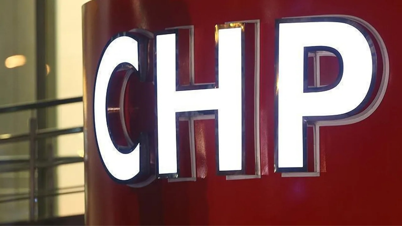 CHP’nin 38’inci Olağan Kurultayı’nda delegelerin oy kullanma iradesine müdahale edildiği