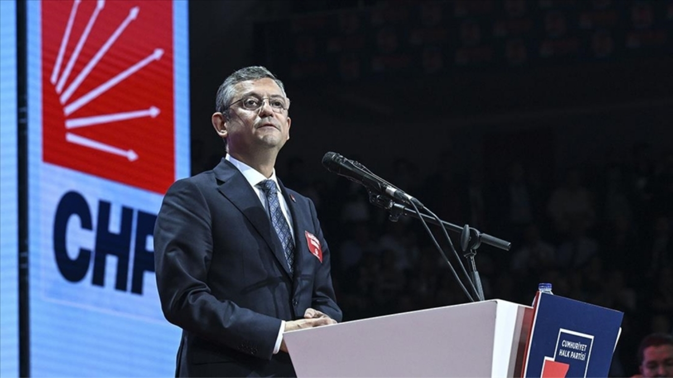 Son dakika haberi...  CHP Genel Başkanı Özgür Özel, Türkiye