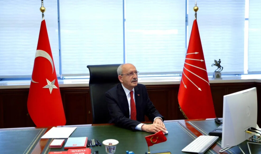 Mahkeme kararıyla yeniden CHP Genel Başkanlığı görevine dönen Kemal Kılıçdaroğlu,