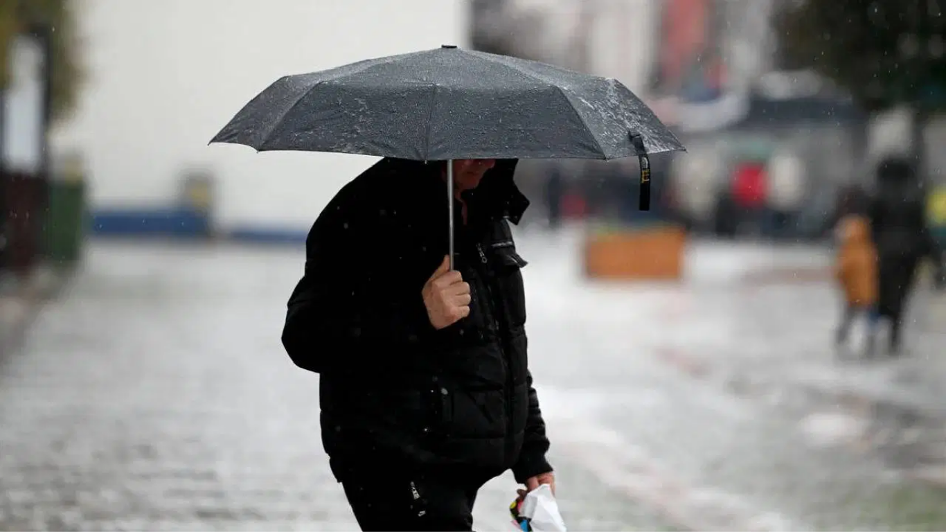 Meteoroloji’nin son raporuna göre Türkiye genelinde sağanak yağış etkili olurken,