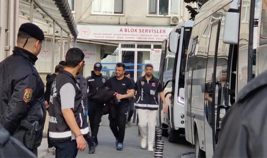 İstanbul Büyükşehir Belediyesi’ne yönelik yürütülen “yolsuzluk” soruşturması kapsamında Ağaç ve
