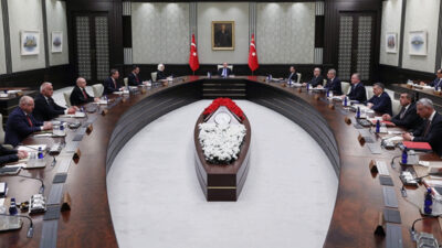Cumhurbaşkanı Erdoğan başkanlığında toplanan Kabine’de güvenlik, ekonomi, dış politika ve