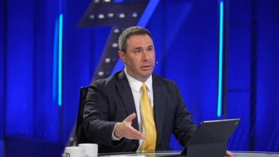 Son dakika haberi... Barış Göktürk, Fenerbahçe başkanlık yarışından çekildiğini açıklayarak