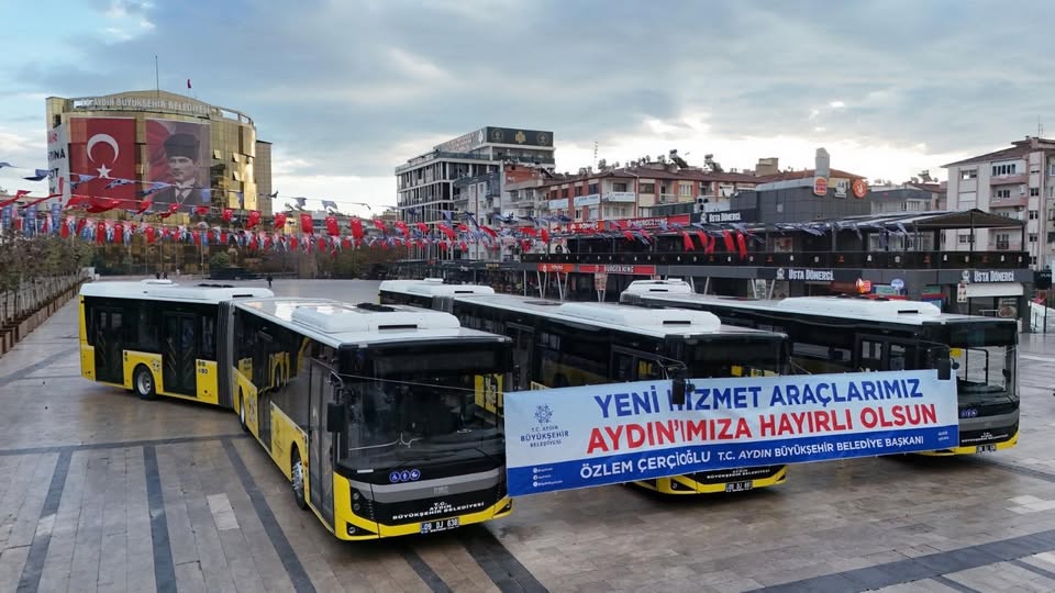 BAŞKAN ÇERÇİOĞLU’NUN ÖNCÜLÜĞÜNDE AYDIN’IN TÜM İLÇELERİNDE ULAŞIM YATIRIMLARI DEVAM EDİYOR