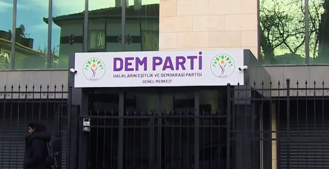 DEM Parti, mahkemenin "mutlak butlan" kararıyla CHP Genel Başkanlığı koltuğuna