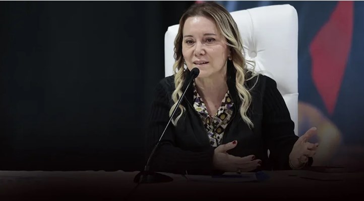 Konak Belediye Başkanı Nilüfer Çınarlı Mutlu, hakkında ortaya atılan iddialara