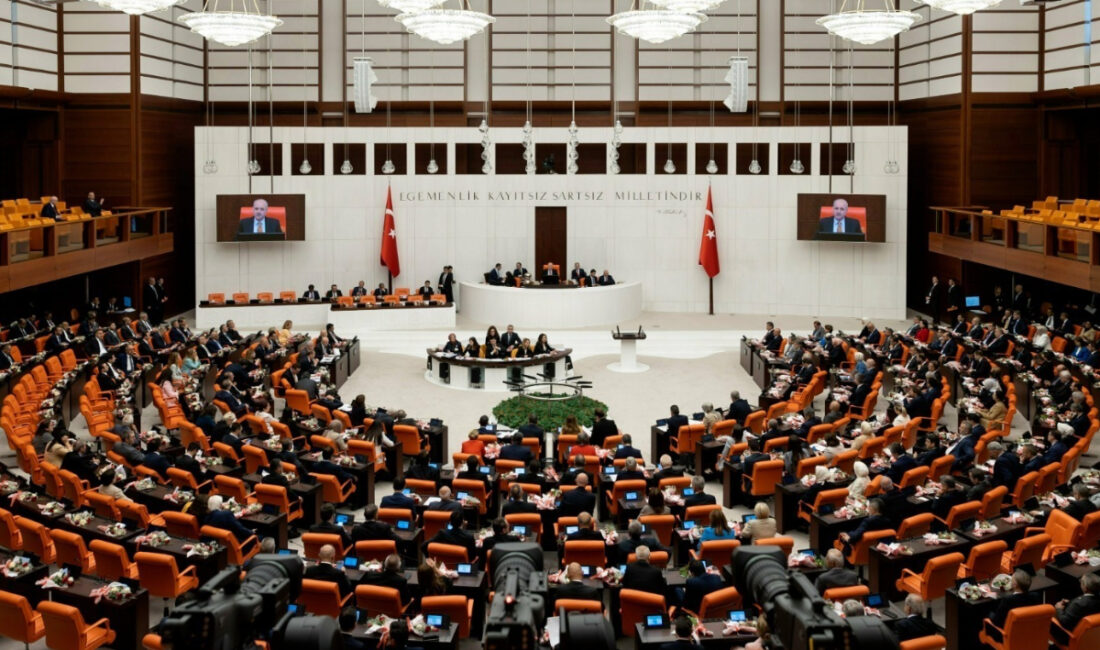 Meclis 10 günlük bayram tatilinin ardından yoğun mesaiye hazırlanıyor. Yeni