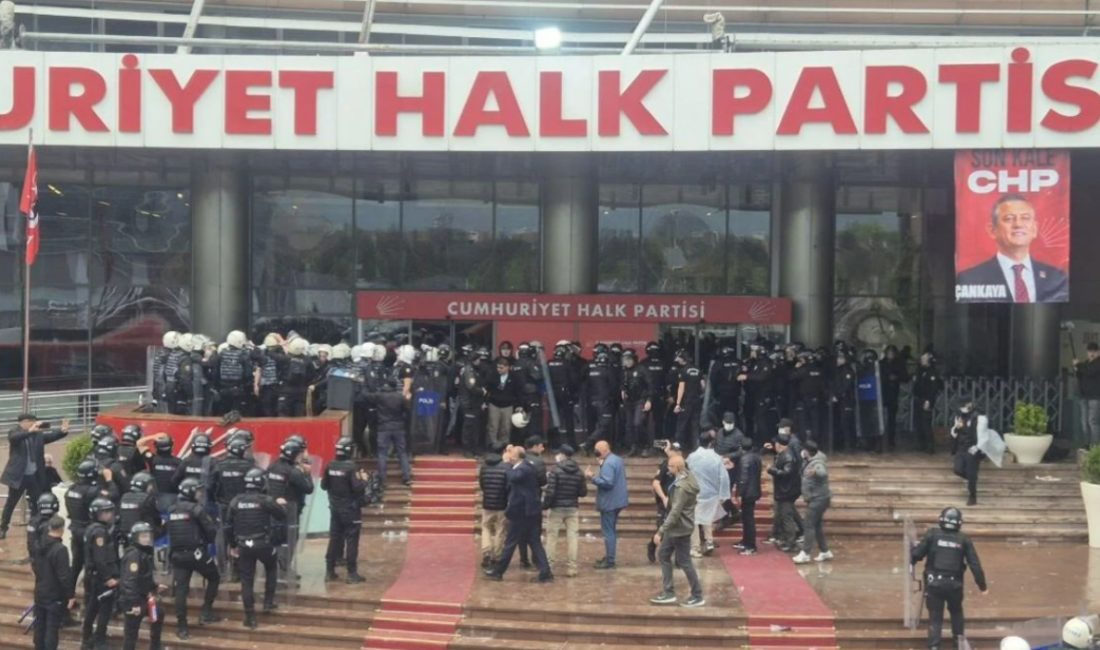 CHP heyetinin, İçişleri Bakanı Çiftçi ile görüşmesinin ardından polis, CHP